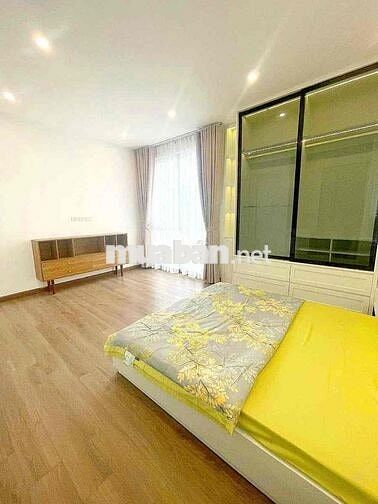 11 Tỷ-  LÁNG HẠ - 34m x 6T x mt 5,2 - LÔ GÓC - THANG MÁY