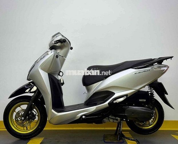 Honda Lead 125 2018 Bạc Đen