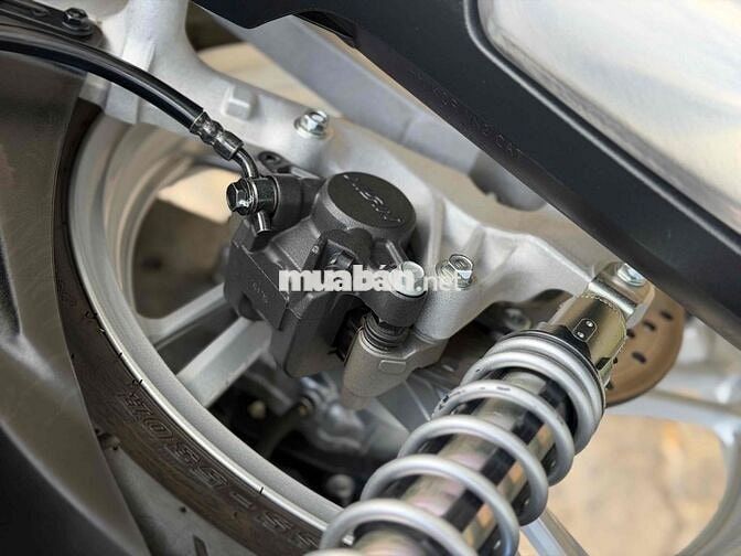 Honda SH 125 CBS 2025 Trắng 5.800 km