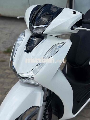 Honda SH 125 CBS 2025 Trắng 5.800 km