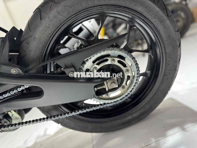 Yamaha MT15 2022 màu Đen