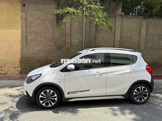 Cần bán xe VinFast Fadil Base 2019 odo 34000 km