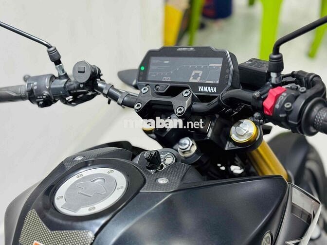 Yamaha MT15 2022 màu Đen