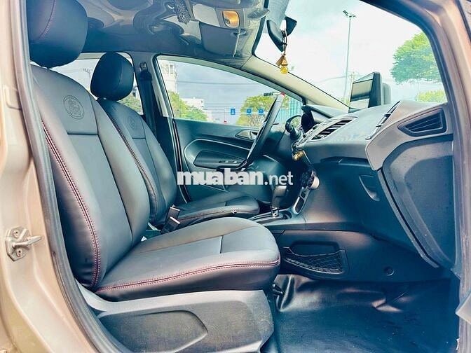 Ford Sport Tự Động