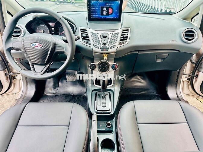 Ford Sport Tự Động
