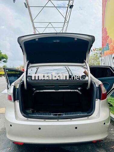 Ford Sport Tự Động