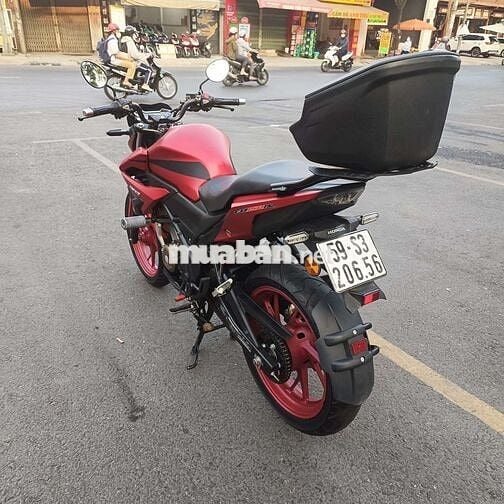 Honda CB150R Đỏ Nhập khẩu