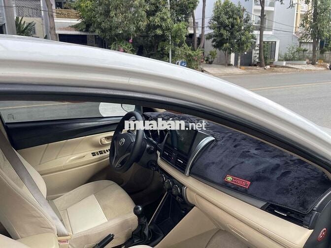 Toyota Vios 2018 E Trắng