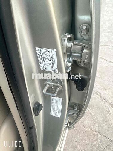 Toyota Innova 2007 Bạc 7 chỗ
