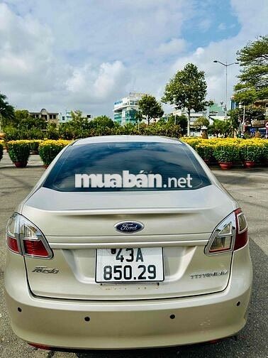 Ford Sport Tự Động