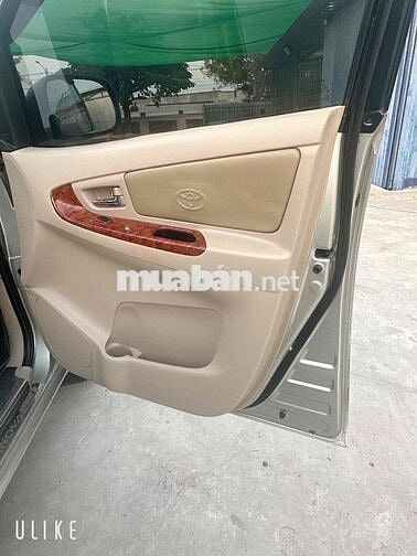 Toyota Innova 2007 Bạc 7 chỗ