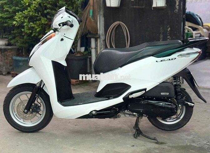 Honda Lead 2017 Trắng ngọc trai