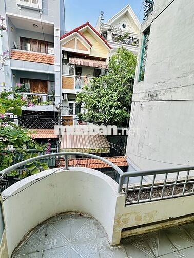 Phú nhuận, căn 45m2 ngăn sẵn 2 phòng, giá tốt, tầng 1