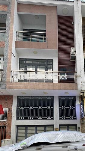 cho thuê mặt bằng sât chung cư moonlight thủ đức