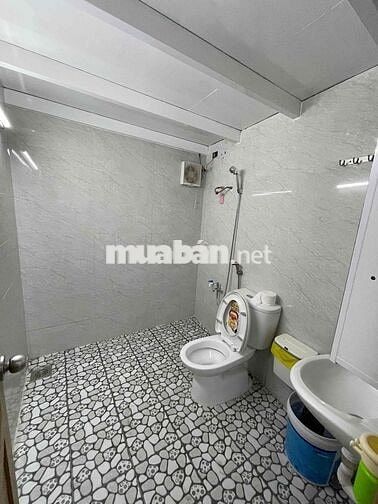 Cho thuê nhà mới kiệt 3m Hải Phòng-Hải Châu . Full nội thất cơ bản