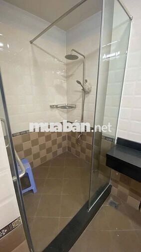 CHÚ NĂM BÁN NHÀ 3 TẦNG 228m2 QUẬN 12 CÓ SỔ HỒNG RIÊNG
