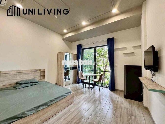 Căn hộ ban công 40m2 ngay Phan Đăng Lưu gần Phan Xích Long giáp Quận 1