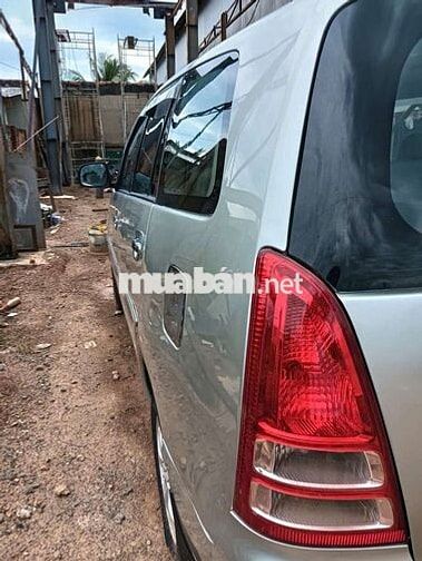 Toyota Innova 2006 Bạc
