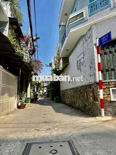 Giảm 500tr Bán Nhà Nát Ngay Trung Chánh Hóc Môn. Tiện ích Vô vàn 