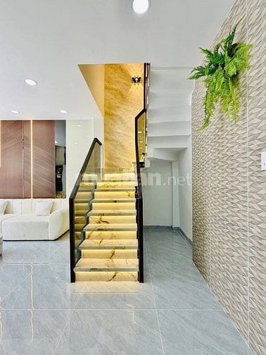 CHỐT NHANH NHÀ NGUYỄN XÍ 36M2 1TY99 – HẺM XE HƠI - GẦN TRƯỜNG ĐẠI HỌC