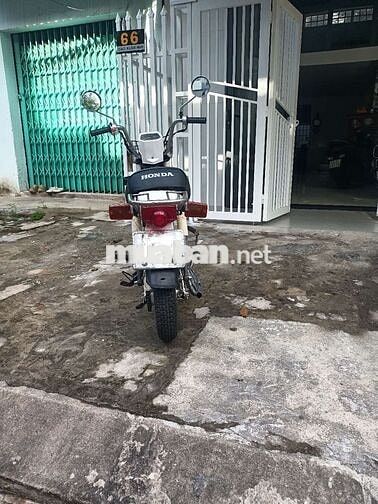 Honda Chaly màu Trắng