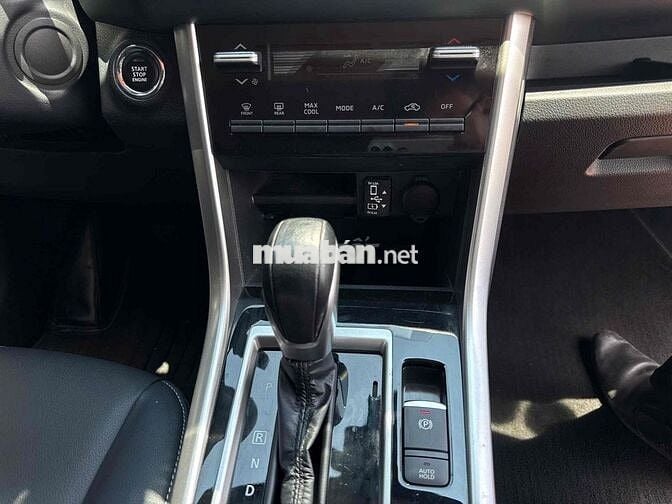 Xpander Cross 2023 Cam đen 27.000km