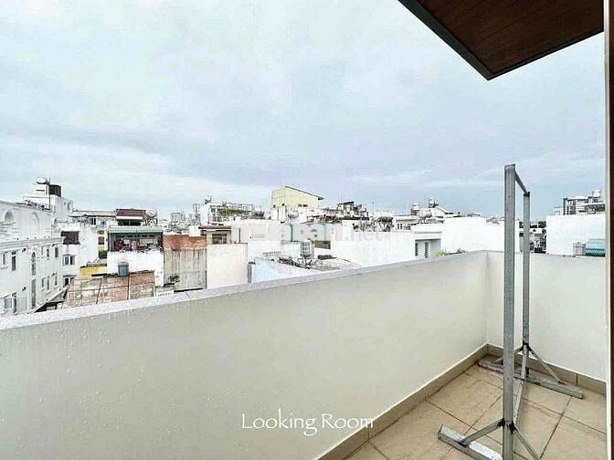 Cho thuê căn hộ tách bếp, máy giặt riêng, full NT ngay Bàu Cát, 7 Hiền