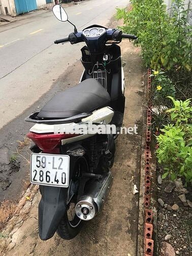 Yamaha Nouvo LX Trắng xanh biển số tphcm