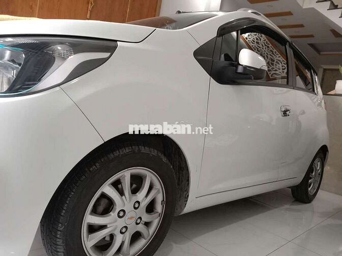 Chevrolet Spark 2018 Trắng 53960 km