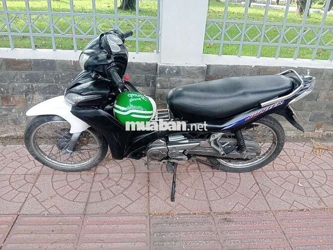 Yamaha Jupiter Đen trắng