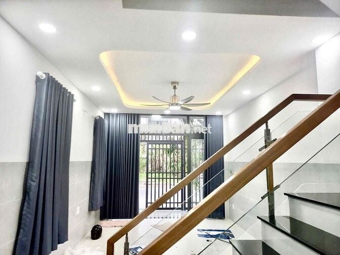 NHÀ NGUYÊN CĂN MỚI XÂY CHO THUÊ - NEW HOUSE FOR RENT