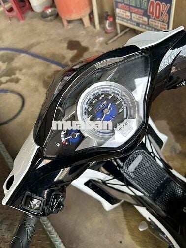 Honda Future Trắng 11120km