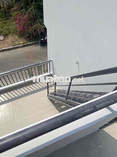 NHÀ NGUYÊN CĂN MỚI XÂY CHO THUÊ - NEW HOUSE FOR RENT