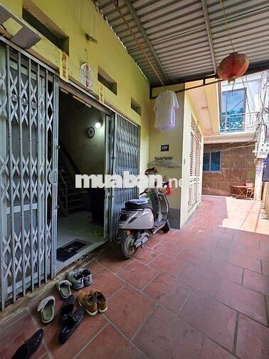 BÁN NHÀ CẤP 4 CÓ GÁC XÉP TẠI KIẾN HƯNG HÀ ĐÔNG GIÁ CHỈ HƠN 4 TỶ