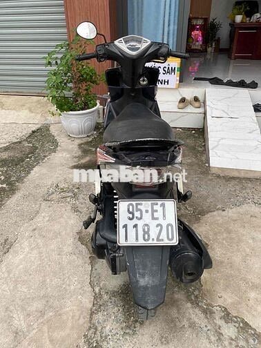 Yamaha Luvias 2013 Xanh trắng đỏ
