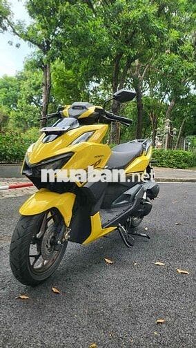 Honda Vario 160 ABS 2022 Vàng