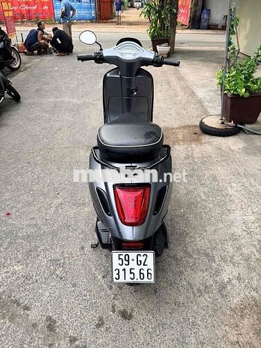 Piaggio Vespa Sprint Xám 27409 km