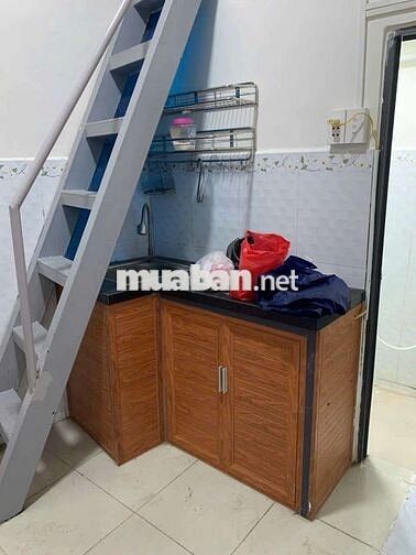 Nhà 3x3m trệt 2lầu 2pn 1wc. Có nội thất.Quang Trung P10 gò vấp