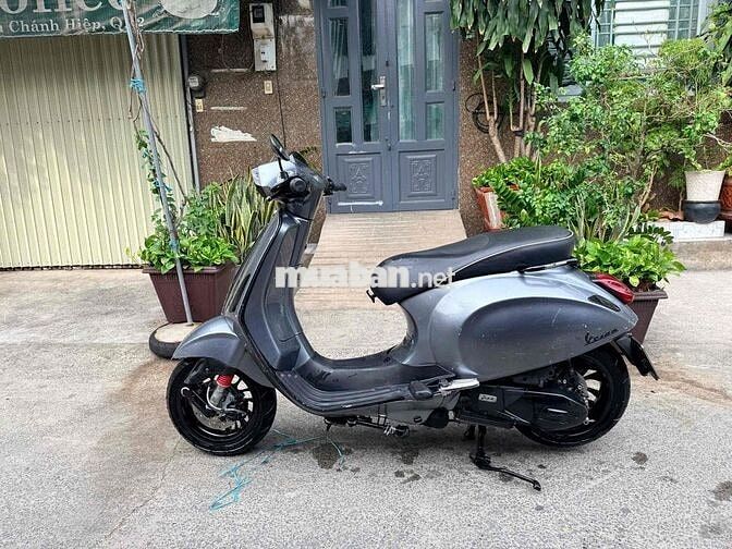 Piaggio Vespa Sprint Xám 27409 km