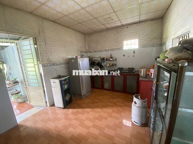 BÁN LÔ ĐẤT VƯỜN 1724M2 CÓ NHÀ CỬA ĐIỆN NƯỚC ĐẦY ĐỦ,CÓ THỔ CƯ,GIÁ 2,2 T
