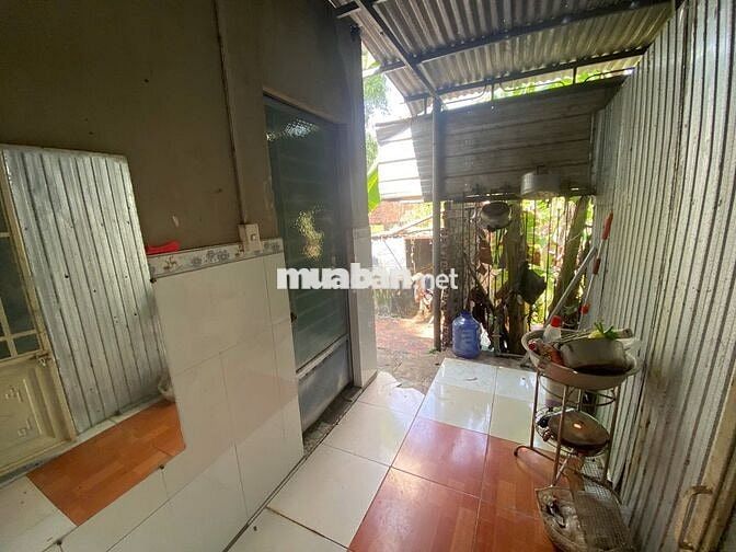 BÁN LÔ ĐẤT VƯỜN 1724M2 CÓ NHÀ CỬA ĐIỆN NƯỚC ĐẦY ĐỦ,CÓ THỔ CƯ,GIÁ 2,2 T