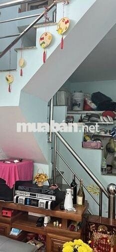 Nhà cho thuê nguyên căn. 01 trệt, 01 lầu, 01 phòng ngủ, 01 toilet