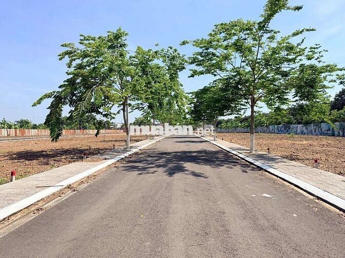 Đất thổ cư TP ĐỒNG NAI ,2 mặt tiền đường nhựa vỉ hè 