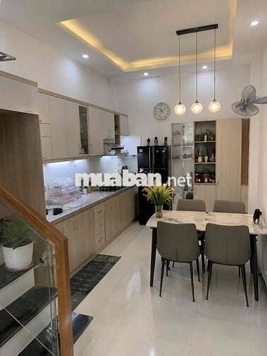 Lô góc, 4T mới xây, 100 Bình Thới, xe hơi vào nhà, 4x17m. 9.9 tỷ