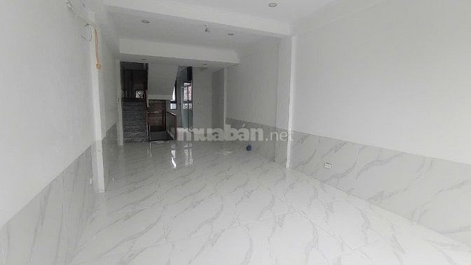 Cho thuê tầng 1 và 2 làm văn phòng, kinh doanh, kho tại Hoàng Mai