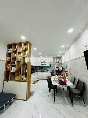 nhà thuê full nội thất hồ Ngọc lãm an lạc bình Tân DT 64m giá 10tr