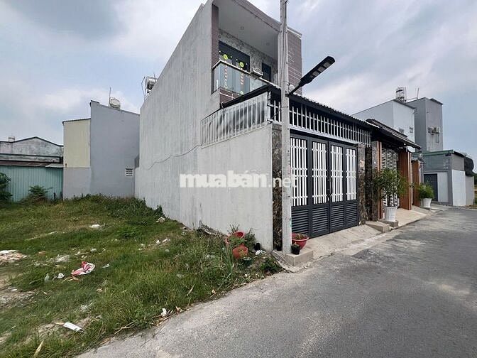 CHỦ KẸT TIỀN BÁN GẤP LÔ ĐẤT 200M2 ( 10x20) 860Tr