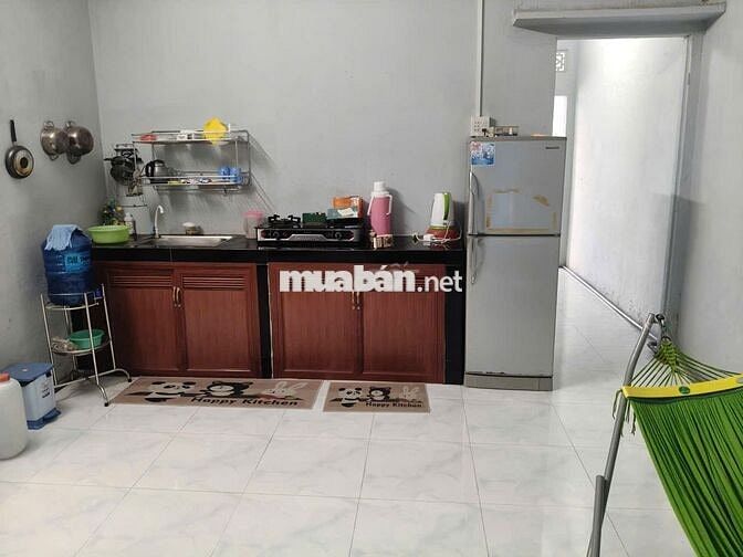 BÁN LÔ ĐẤT Ở 154M2 ĐẤT CÓ NHÀ CỬA ĐIỆN NƯỚC ĐẦY ĐỦ,CÁCH QLO 20 300M