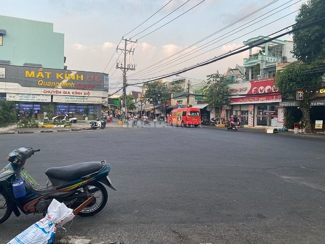 CHO THUÊ NHÀ MẶT TIỀN ĐƯỜNG NGUYỄN BỈNH KHIÊM (NGUYÊN CĂN)
