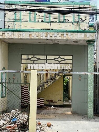 KẸT TIỀN BÁN GẤP LÔ ĐẤT MẶT TIỀN 173M2 SÁT BÊN QL22 GIÁ 950TR